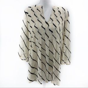 ANN TAYLOR cream & black gauzy tunic